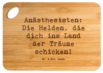 Produktbild von Mr. & Mrs. Panda Holzbrett Spruch Anästhesist Held - Transparent - Geschenk, Narkosehelden, kreative Geschenke, Präzision, Berufspassion, für, Beruf, handgefertigte
