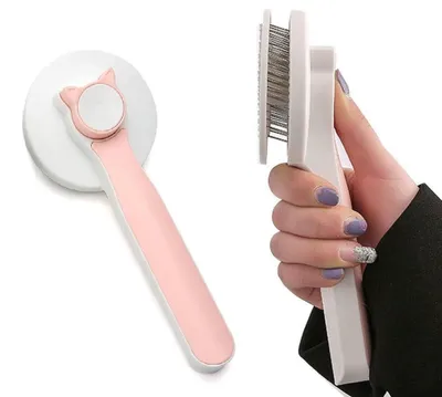 Immagine prodotto di Spazzola per la cura del pelo di cani e gatti, con impugnatura ergonomica e facile da pulire
