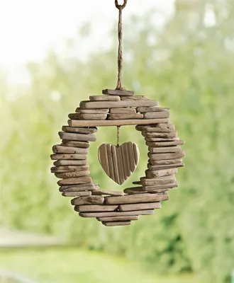 Produktbild von Dekohänger "Herz" aus Treibholz im Landhaus Stil, Holzkranz, Fensterdeko, Hängedeko für Drinnen & Draußen, Gartendeko