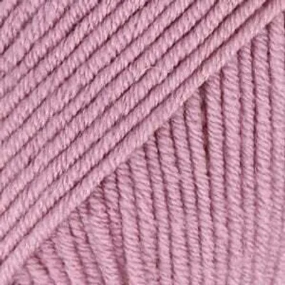 Zdjęcie produktu dla Drops Merino Extra Fine Uni Colour 36 Amethyst Przędza dziewiarska