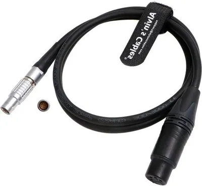 Obrázok produktu pre Inteligentný napájací kábel s 4-pinovým konektorom XLR, 1 m, čierny