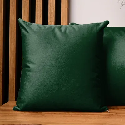 Produktbild von MG Design 2er Set Kissenbezüge 55 x 55 cm in Grün - mit Reißverschluss, samtig-weich, fein & dicht, pflegeleicht