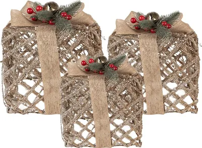 Immagine prodotto di Clayre & Eef Decorazione natalizia con illuminazione a LED Regalo 25 / 20 / 15 cm Metallo dorato