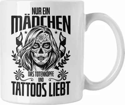 Produktbild von Trendation - Tattoo Frauen Geschenk Nur Ein Mädchen Das Totenköpfe und Tattoos Liebt Tattoowiererin  (Weiß)