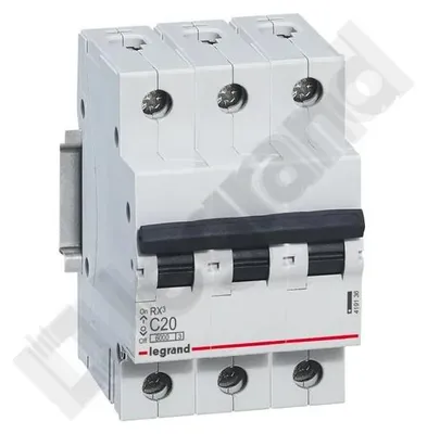 Image de RX3 Disjoncteur C 20A 3P 3M 6kA