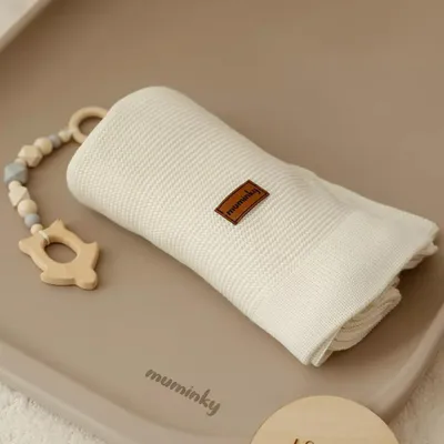 Produktbild von Muminky | Bambus Babydecke - 100x80cm - Creme - Weich, Atmungsaktiv, Ökologisch, Allergikerfreundlich