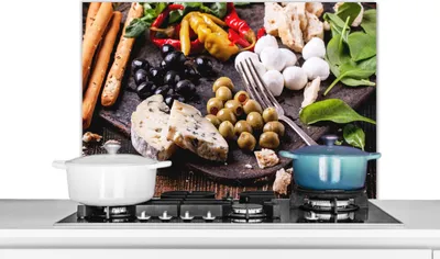 Produktbild von KitchenYeah®  Spritzschutz Küche - Küchenrückwand - Wandschutz für Herd und Spüle - Lebensmittel - Käse - Paprika 90x60 - Alu-Dibond (Alternative zum Spritzschutz aus Glas) - Hitzebeständig - Herdspri