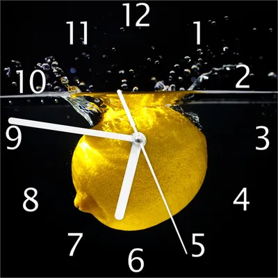 Produktbild von Wallario Design Wanduhr Zitrone im Wasser - Frisches Obst für die Küche aus Echtglas, Größe 20 x 20 cm