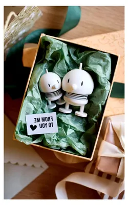 Produktbild von Bumble Set Limited Edition, Wackelfigur und Glücksbringer, skandinavische Deko für Wohnzimmer und Büro, kleine Geschenke, X-Small/Small, Weiß