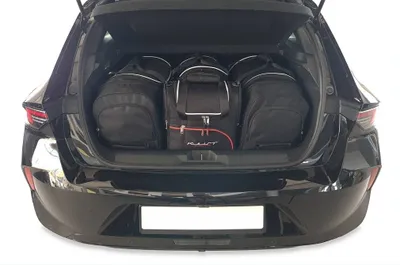 Zdjęcie produktu dla Torby do bagażnika OPEL ASTRA HATCHBACK 2021+ 4szt KJUST