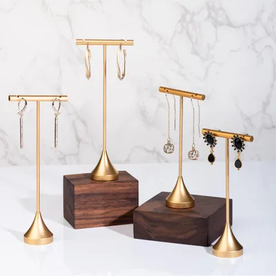 Produktbild von Ohrring Display - 4 Stück - Goldene Schmuckhalterung - T-Stand - Schmuckständer für Ketten - Stark und Langlebig - 11,9 cm und 15 cm Hoch