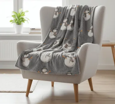 Obrázek produktu pro Svítící vánoční mikroplyšová deka SNOW BUDDY, šedá Rozměr: 150 x 200 cm