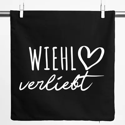 Produktbild von Huuraa Kissenbezug Wiehl verliebt 40x40cm Black Baumwolle Dekokissenbezug Geschenkidee