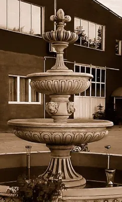 Produktbild von Casa Padrino Barock Springbrunnen Grau Ø 150 x H. 280 cm - Prunkvoller Gartenbrunnen im Barockstil - Runder Gartendeko Stein Brunnen - Barock Garten Deko Accessoires