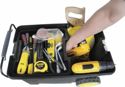 Productafbeelding van Black & Decker gereedschapskist, 60,3 x 37,5 x 43,0 cm, mobiel, 53 liter, met vakken, merk Stanley - artikelnummer 1-97-503