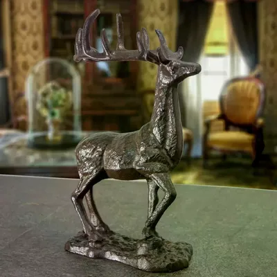 Produktbild von Tolle Hirsch Figur HUBERTUS aus Gusseisen, H 33 cm, Tierfigur, im Landhaus Stil