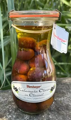 Produktbild von Kalamata-Oliven mit Knoblauch – Kräftig, aromatisch & naturbelassen