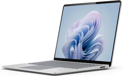 Produktbild von Microsoft Surface Laptop Copilot+ PC for Business - 7th Edition - Snapdragon X Elite X1E-80-100 - Win 11 Pro - Qualcomm Adreno - 16 GB RAM - 1 TB SSD - 35.1 cm (13.8")