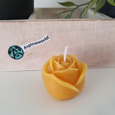 Produktbild von Rosenkerze 4 cm 100% Bienenwachs Kerze