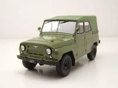 Produktbild von Whitebox 124263 UAZ 469 1975 grün 1:24