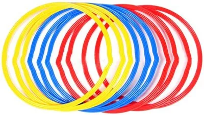 Productafbeelding van Voetbalringen Set van 6 - Trainingsringen - Voetbal Oefenuitrusting - Voetbaltraining Accessoires - Verbeteren van Voetenwerk - Duurzaam Kunststof - Trainingshulpmiddelen