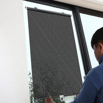 Produktbild von Multifunktionale Rollos mit Saugnapf Sonnenschutz Verdunkelung Nagelfrei 58*125cm（Schwarz）
