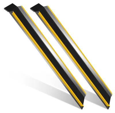 Productafbeelding van Ikodm 2x oprijplaat, 118 cm lang, gemaakt van aluminium, draagvermogen 300 kg per plaat, antislip met gele waarschuwingsranden, geschikt voor motorfietsen, quads, grasmaaiers en aanhangwagens