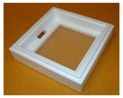 Produktbild von Mini Plus Unterboden mit großem Lüftungsgitter