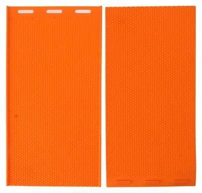 Obrázek produktu pro 2 listy silikonové formy na včelí vosk o tloušťce 5,4 mm, s reliéfním vzorem pro plásty, příslušenství pro včelařství, oranžová barva