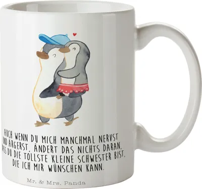 Produktbild von Mr. & Mrs. Panda Becher Pinguin Kleine Schwester - Weiß - Geschenk, Sis, Geschwisterliebe, Tasse, Schwesterherz, haferl, Muttertag, Teetasse, Kaffeetasse, Sister