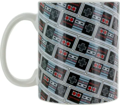 Produktbild von Nintendo NES Keramik Becher 300ml Controller Mosaik
