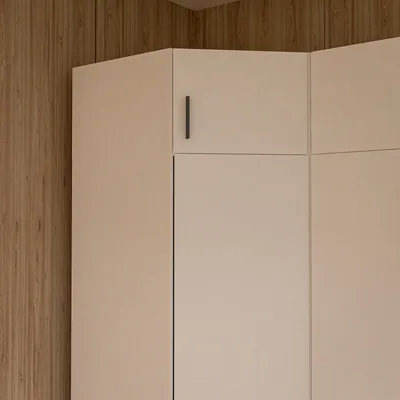 Produktbild von Forte TRAWEN Eckkleiderschrank-Aufsatz 130 140, Zusatzstauraum für Kleiderschrank, 1-türig, Schlafzimmer, Holzwerkstoff, Weiß, 89,5 cm breit x 38,1 cm hoch x 89,4 cm tief