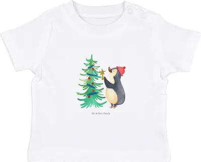 Produktbild von Mr. & Mrs. Panda T-Shirt Pinguin Weihnachtsbaum 12. - 18. Monat - Weiß - Geschenk, Kleinkind Shirt, Baby Jerseyshirt, Kurzarmshirt, Weihnachten, Top, Winter