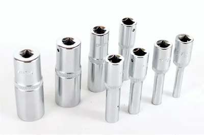 Immagine prodotto di SALTUS Set di chiavi a bussola da 1/2" 10-32 mm a bussola lunga 8 pezzi 5202