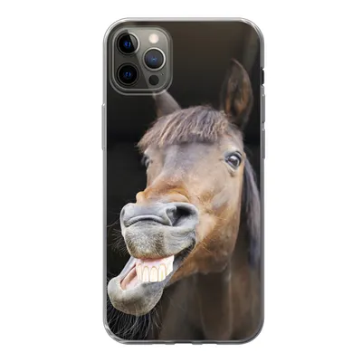 Produktbild von MuchoWow® Handyhülle Schutzhülle Hülle für iPhone 13 Pro Max Pferd - Lustig - Stall - Kinder - Jungen - Mädchen - Kinder Silikon Softcase Handy Hülle - Mobiltelefon