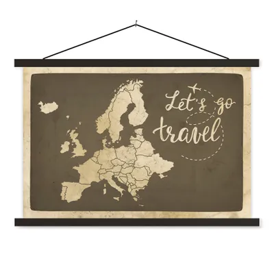 Produktbild von MuchoWow® Textilposter Karte Europa - Zitat - Vintage 60x40 cm mit schwarzem Rahmen - Hölzernes