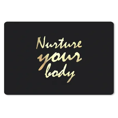 Produktbild von MuchoWow® Schreibtischunterlage Zitate - Gesund - Gold 60x40 cm - XXL Mauspad - Großes Mauspad