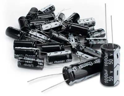 Zdjęcie produktu dla 25 kondensatorów elektrolitycznych, 1000 µF, 50 V, aluminiowych