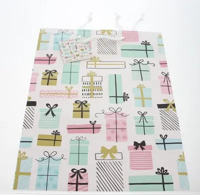 Produktbild von Geschenktasche Geschenke - ca. 17,5 x 22,5 x 9,5 cm