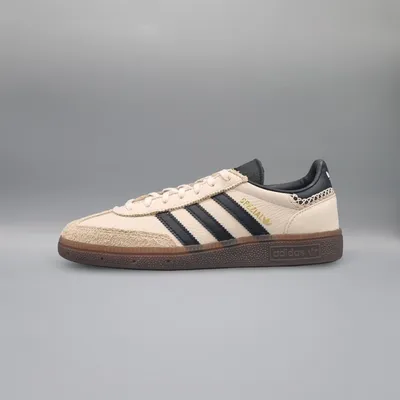Produktbild von adidas Handball Spezial Wonder White Core Black (Womens) - 36 Größe: 36