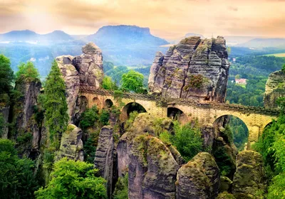 Produktbild von XXL Poster 100 x 70cm (S-843) Bastei im Elbsandsteingebirge in der Sächsischen Schweiz bei Sonnenenschein (Lieferung gerollt!)
