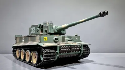 Immagine prodotto di Carro armato RC "German Tiger I S33" Heng Long - 1:16, smoke&sound+steel gear e 2,4Ghz -V 7.0