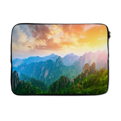 Produktbild von MuchoWow® Laptop Hülle 14 ZollBerge - Bäume - Sonnenuntergang - Natur Laptoptasche - Laptoptasche - Stoßsicher - Schutzhaube
