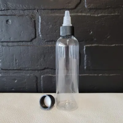 Leere Flasche mit Deckel, 120 ml, chemikalienbeständig, transparent
