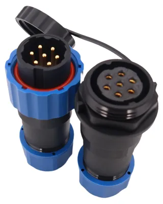 SP21 7-polige Rundstecker IP68 wasserdicht 30A 500V