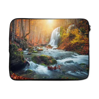 Produktbild von MuchoWow® Laptop Hülle 17 Zoll Laptoptasche Wasserfall - Sonne - Herbst - Zipper - Schutzabdeckung