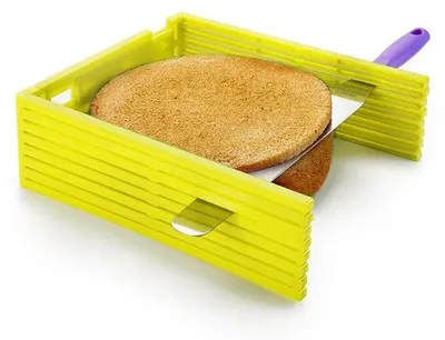 Produktbild von Ibili ausziehbarer Kuchen- und Keksschneider, Kunststoff, 20-35/10 cm, grün