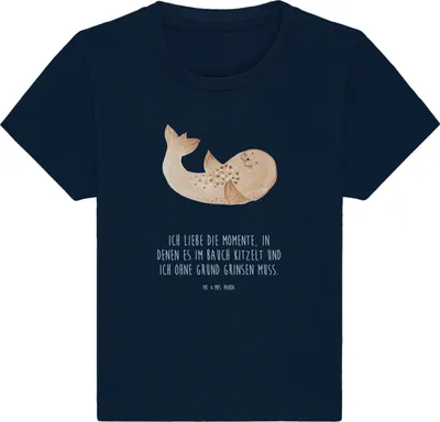 Produktbild von Mr. & Mrs. Panda Organic Baby Shirt Robbe Liegen 6. - 12. Monat - French Navy - Geschenk, T-Shirt, Kleinkind, Ostsee, Lustige Sprüche, Öko, Meerestier, Strand, Kinder