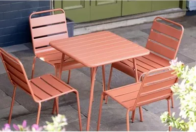 Produktbild von Štvorcový oceľový stôl Bolero Terracotta - 700 mm