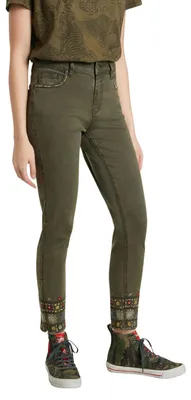 Immagine prodotto di Pantaloni Desigual da donna Delfos verdi con ricami XS